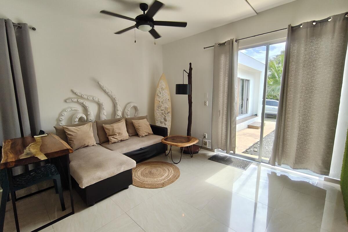 Octopus living area