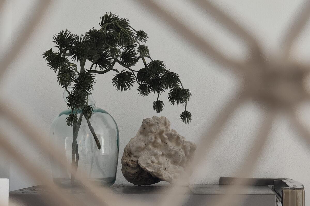 Bedroom green lamp