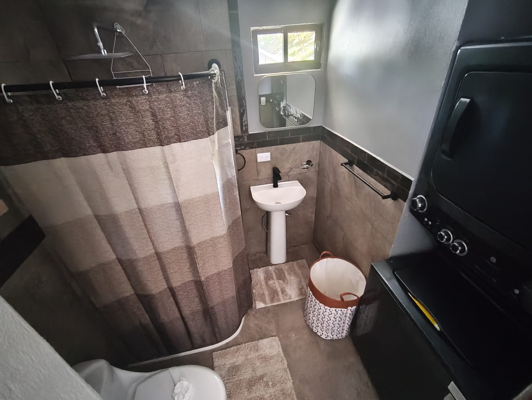 Casita en-suite bathroom