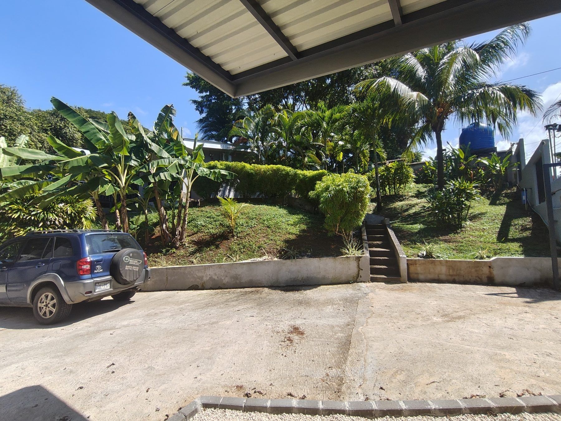 Tropical fenced grounds