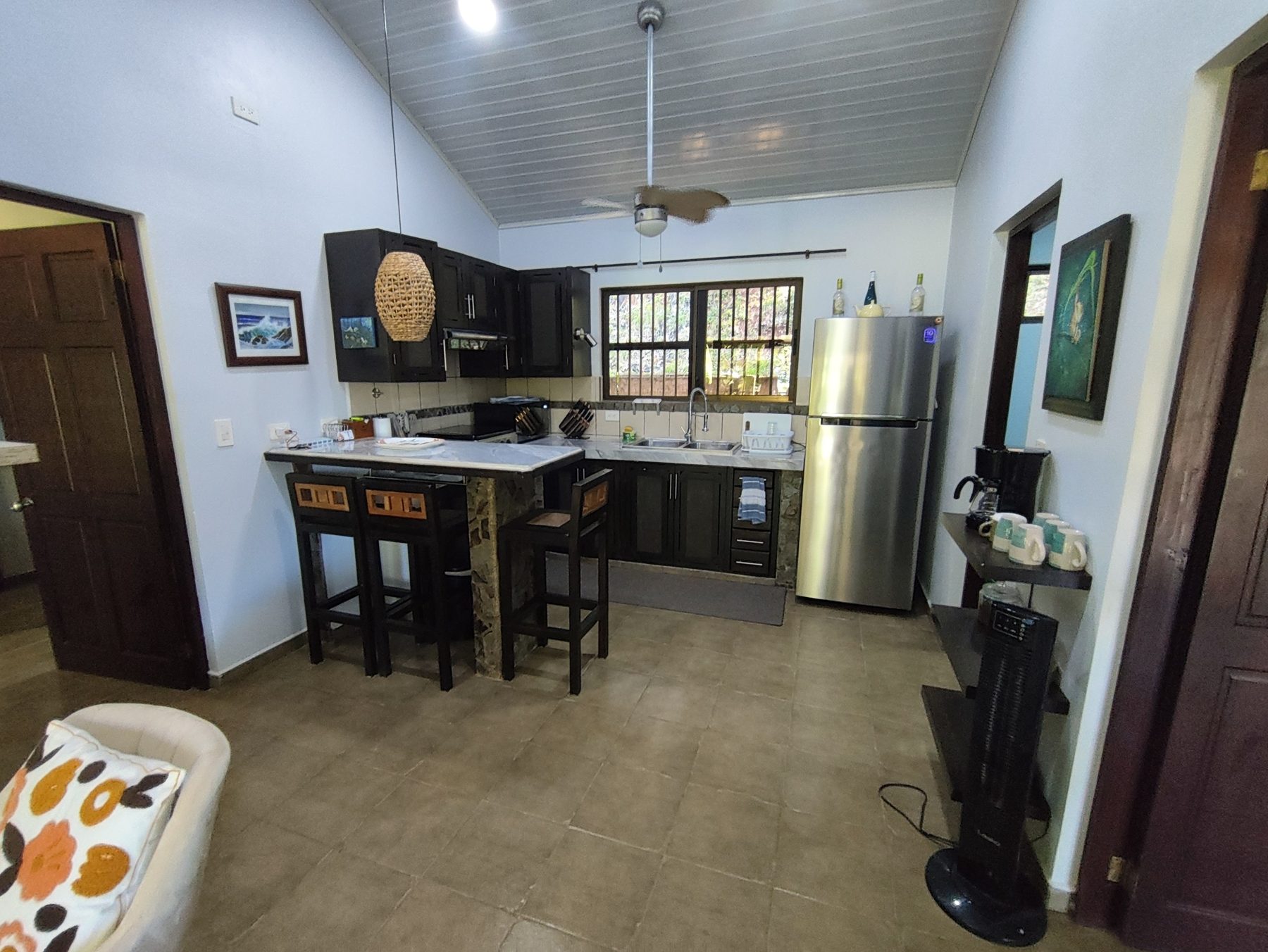 Fully equipped kitchen